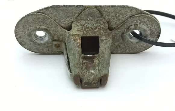 Mercedes-Benz S W116 Engine bonnet/hood lock/latch loop/hook 