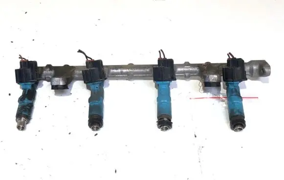 Fuel main line pipe