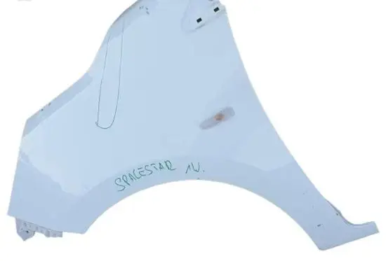 Mitsubishi Space Star Fender