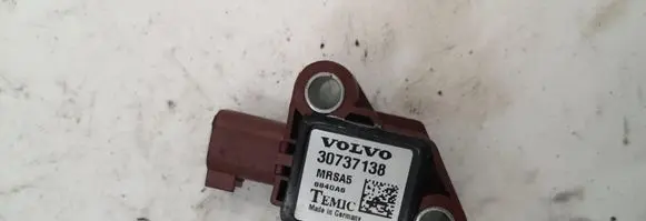 Volvo V50 Airbag deployment crash/impact sensor 30737138