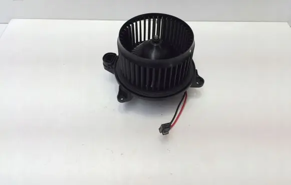 Volvo XC40 Heater fan/blower 31497511