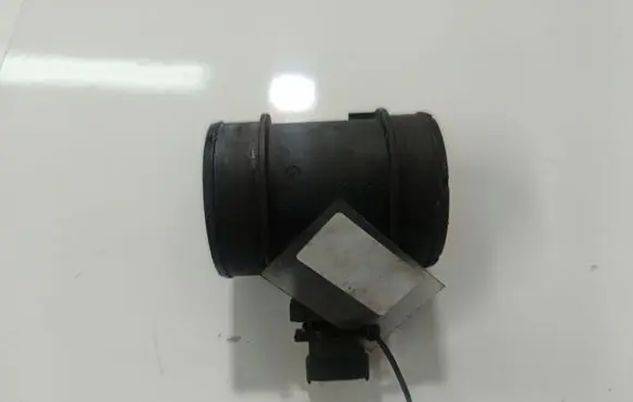 Opel Corsa D Mass air flow meter 0281002618