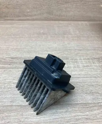 Mazda 626 Heater blower motor/fan resistor KJ180GE4V