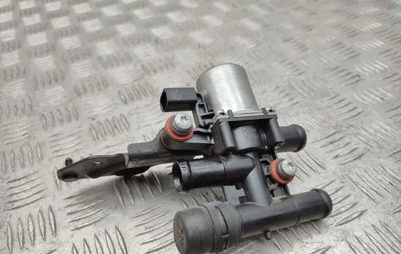 Audi A4 Allroad Coolant heater control valve 8E0820036