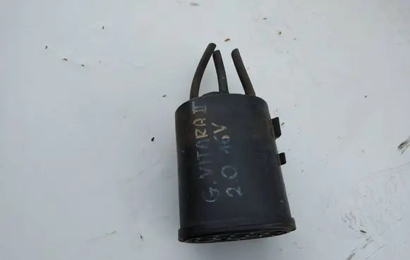 Active carbon filter fuel vapour canister