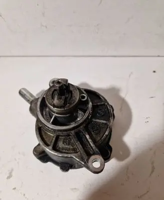 Mercedes-Benz Sprinter W906 Vacuum pump LA1231052