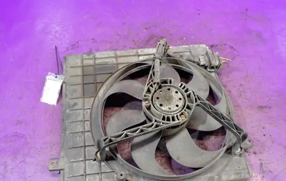 Skoda Fabia Mk1 (6Y) Fan set 6Q0121207E