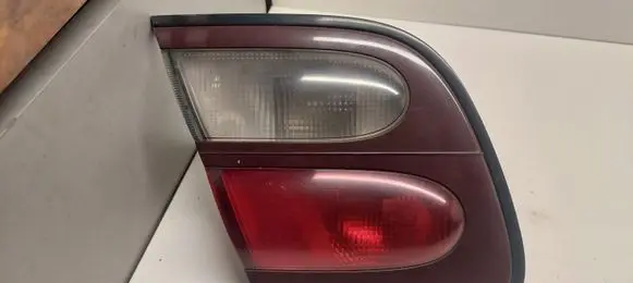 Nissan Almera Tailgate rear/tail lights