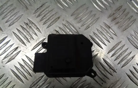 Opel Zafira B A/C air flow flap actuator/motor 309372700
