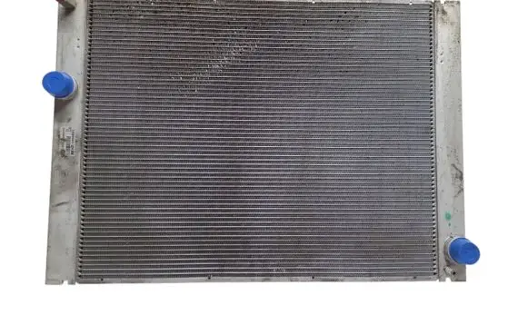 BMW 5 E60 E61 Coolant radiator D8955003 3491502