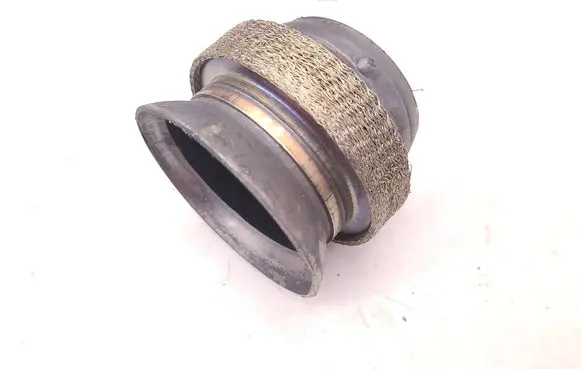 Mercedes-Benz Sprinter W907 W910 Muffler pipe connector clamp 