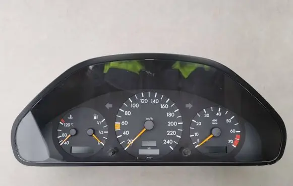 Mercedes-Benz C W202 Speedometer (instrument cluster) 2025404811 84563046