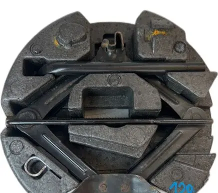 Ford Focus Holder (bracket) BM5117009EC