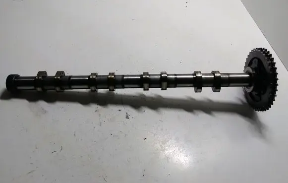 Ford Mondeo Mk III Camshaft XS7Q6A273AF XS7Q6B292AE