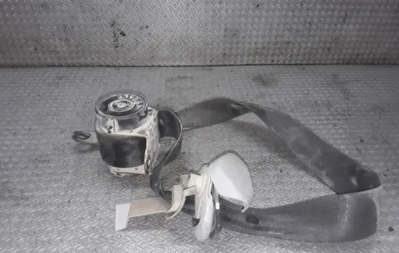 Ford Galaxy Rear seatbelt