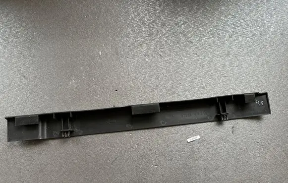 Nissan Patrol Y61 Other interior part 91381VB010