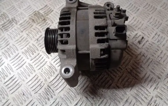 Opel Corsa E Generator/alternator 13587307
