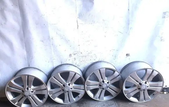 Mercedes-Benz GL X166 R19 alloy rim 