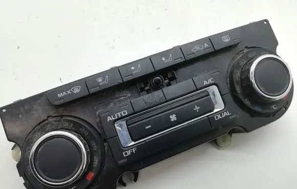Skoda Yeti (5L) Interior fan control switch 5HB009749