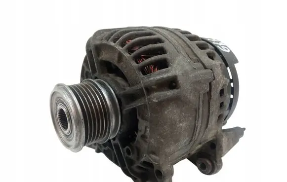 Volkswagen Bora Generator/alternator 028903028E
