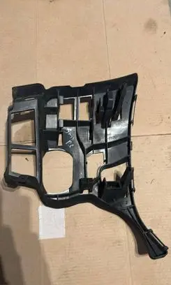 Ford S-MAX Front bumper mounting bracket 6M2117E857BB