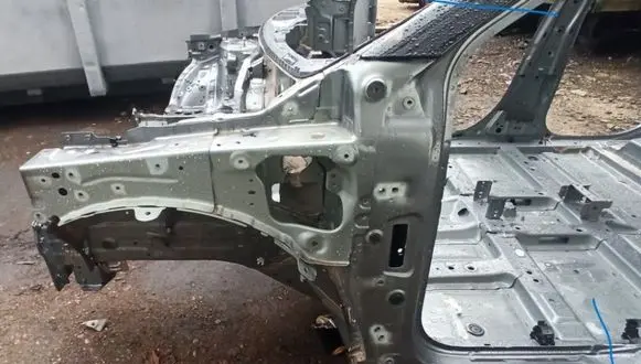Renault Scenic E-Tech V Front quarter panel 641011096R