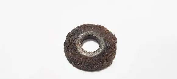 Subaru Impreza I Coil spring mount 