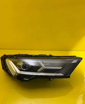 Audi Q7 4M Headlight/headlamp 4M0941012C