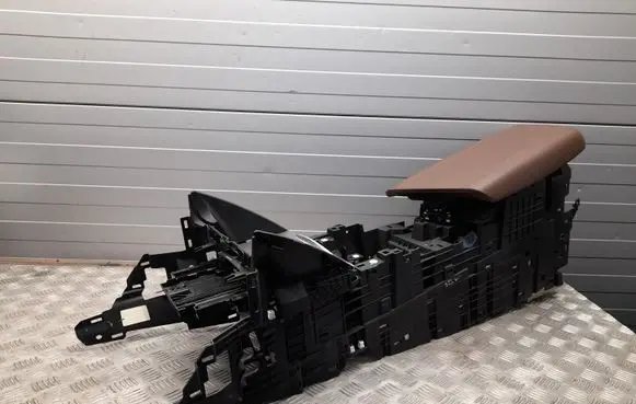 Alfa Romeo Stelvio Center console 156132360