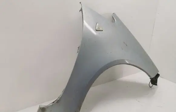 Mitsubishi Colt Fender