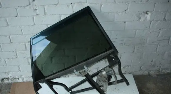 Audi A6 S6 C5 4B Rear door window/glass frame 