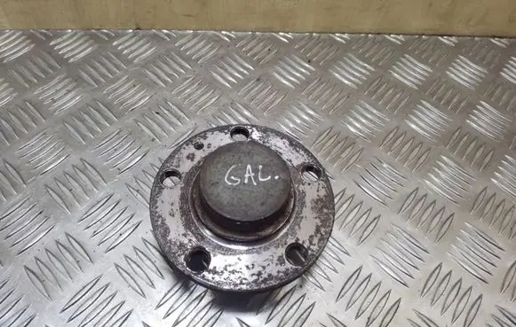 Audi A2 Rear wheel hub