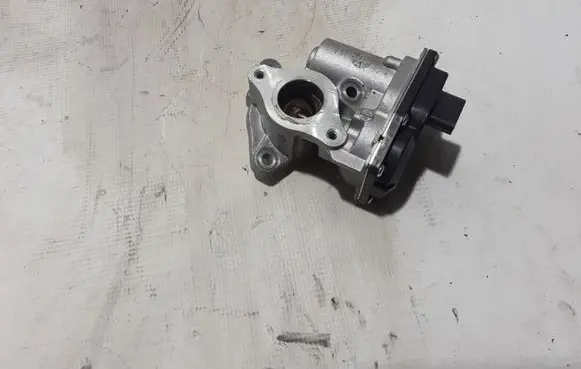 Renault Scenic IV - Grand scenic IV Electric throttle body valve 147102557R