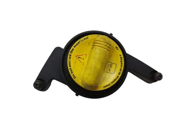Nissan Primastar Oil filler cap 61014