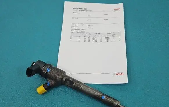 Opel Combo D Fuel injector 0445110351 IMPRK1540614