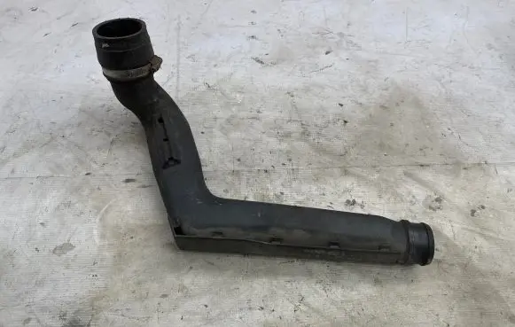 Volkswagen Golf IV Intercooler hose/pipe 1J0145762P