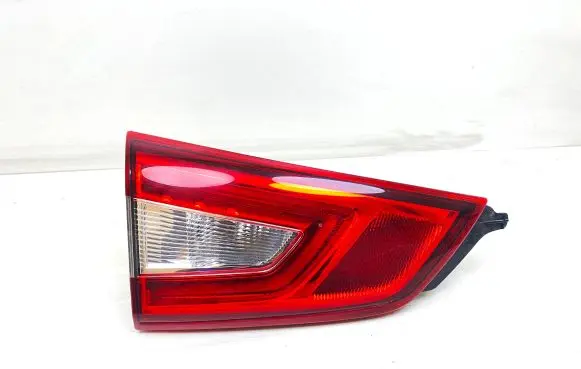 Nissan Qashqai Tailgate rear/tail lights 22618013