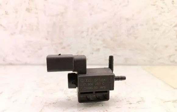 Audi A6 S6 C6 4F Turbo solenoid valve 037906283C