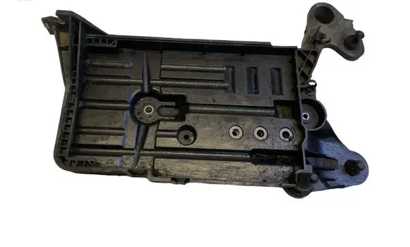 Volkswagen Golf VII Battery tray 5Q0915321J 5Q0915331K