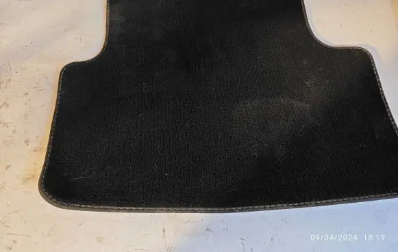 Volkswagen PASSAT B8 Car floor mat set 2GM863011A E190771938 2GM864452FM