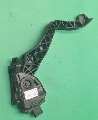 Citroen C2 Accelerator throttle pedal 965440558002