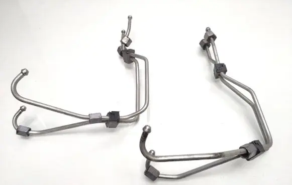 Citroen C3 Fuel injector supply line/pipe 