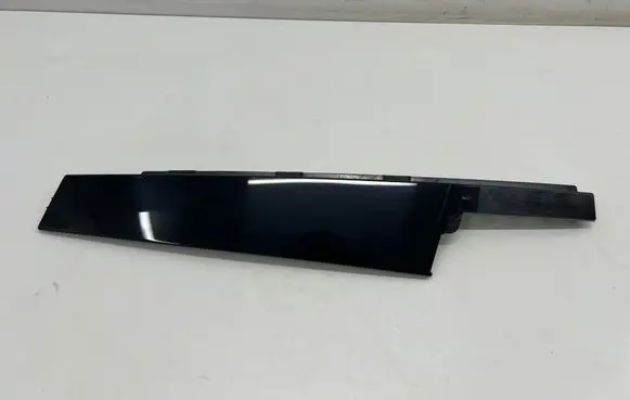 Fiat 600 Front door glass trim molding 52205589 130006277