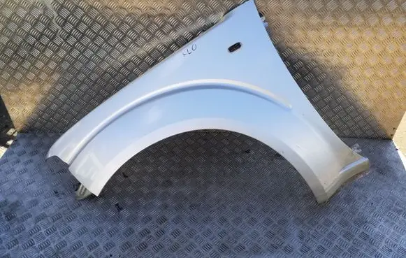 Nissan Pathfinder R51 Fender
