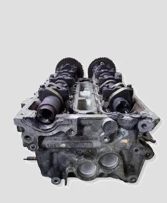 Jaguar X-Type Engine head