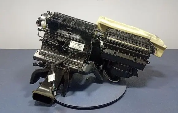 Opel Insignia A Interior heater climate box assembly 39159724