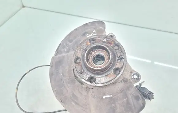 Volvo XC70 Front wheel hub spindle knuckle 3461944