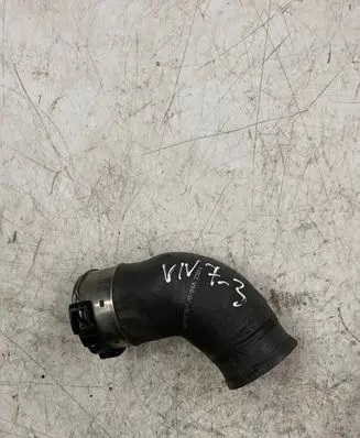 Intercooler hose/pipe
