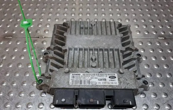 Ford Fiesta Engine control unit/module S27705922 3S6112A650LB