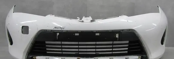 Toyota Auris E180 Front bumper 5211902A20